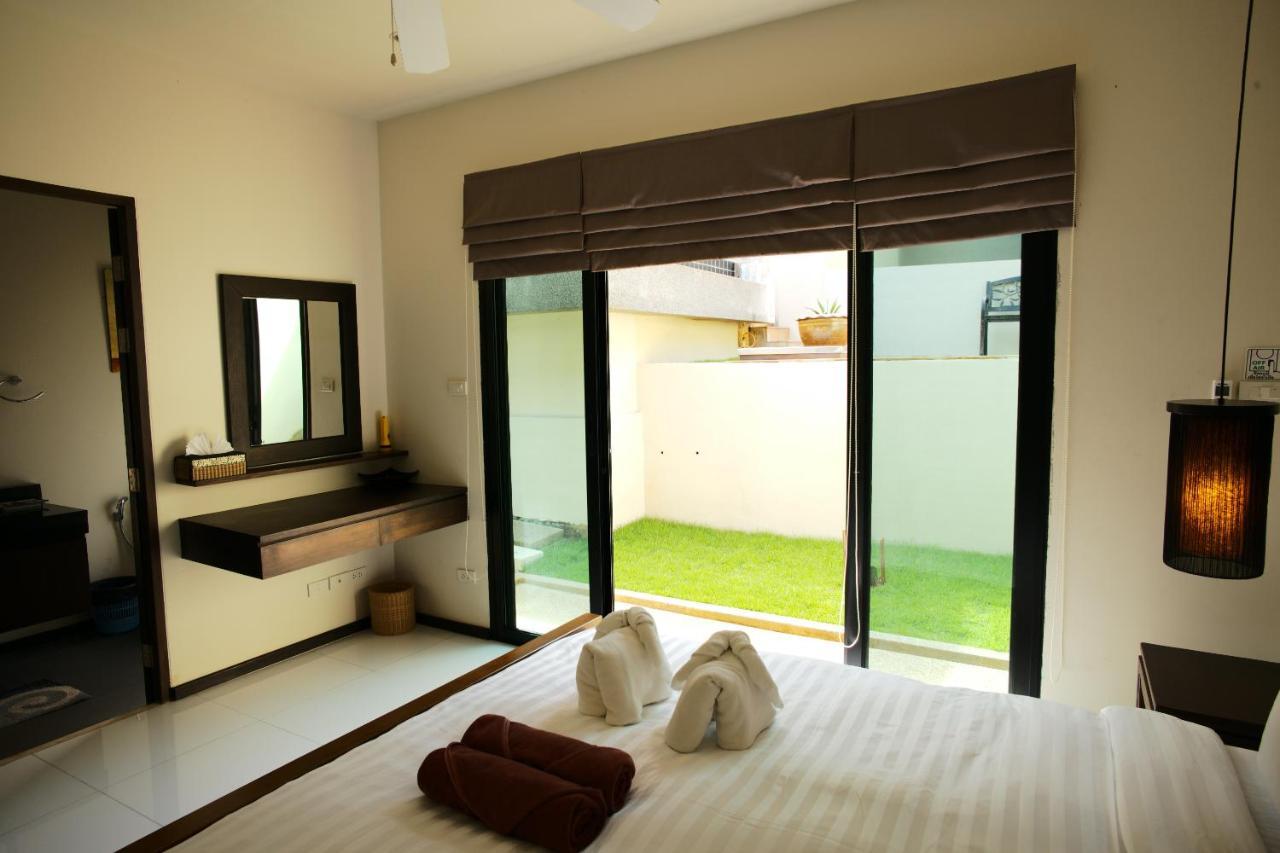 Cocktail Palm Villa Rawai Ngoại thất bức ảnh